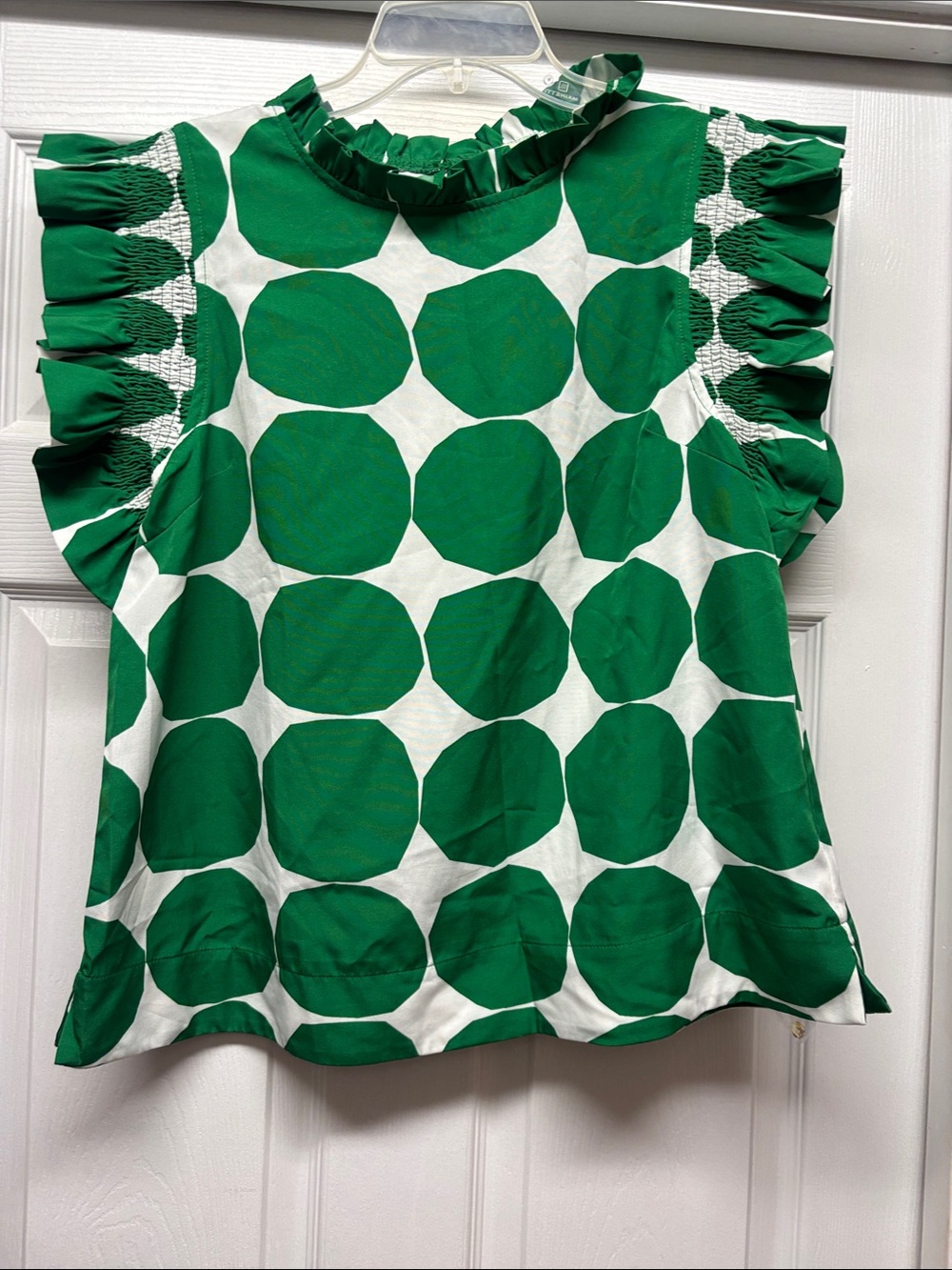 Jodifl Women’s Green Polka Dot Ruffle Sleeve Top Medium